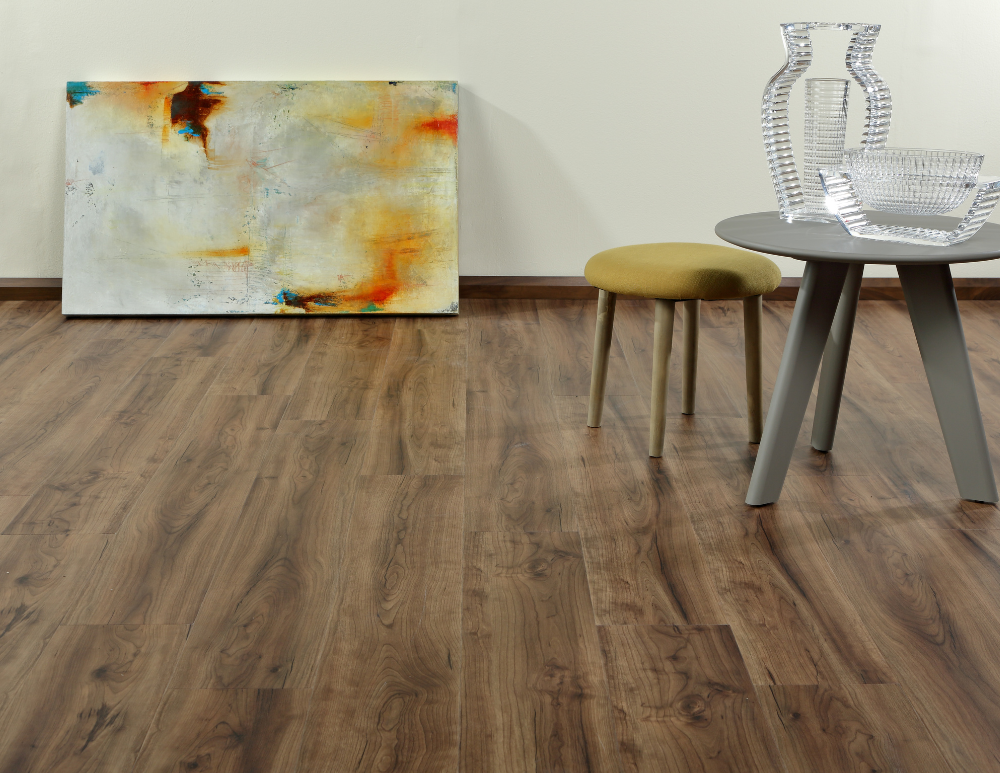 MODERN WALNUT